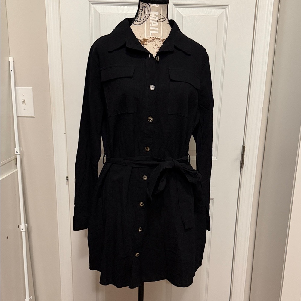 Black button down dress with tie at waist long sleeves NEW L